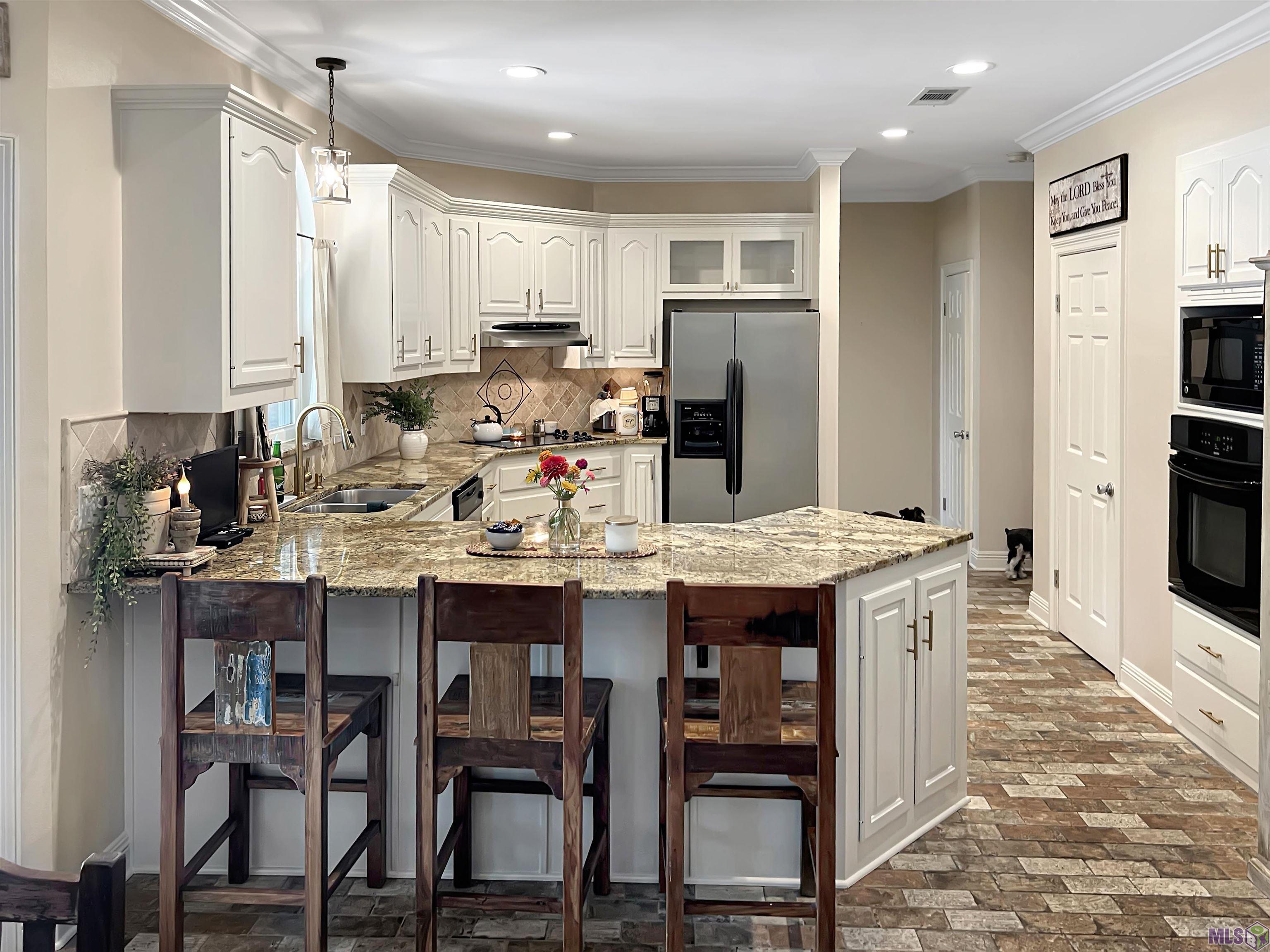 18145 Creek Hollow Road Baton Rouge, LA 70817 - Photo 6 of 23 Gallery Image 6