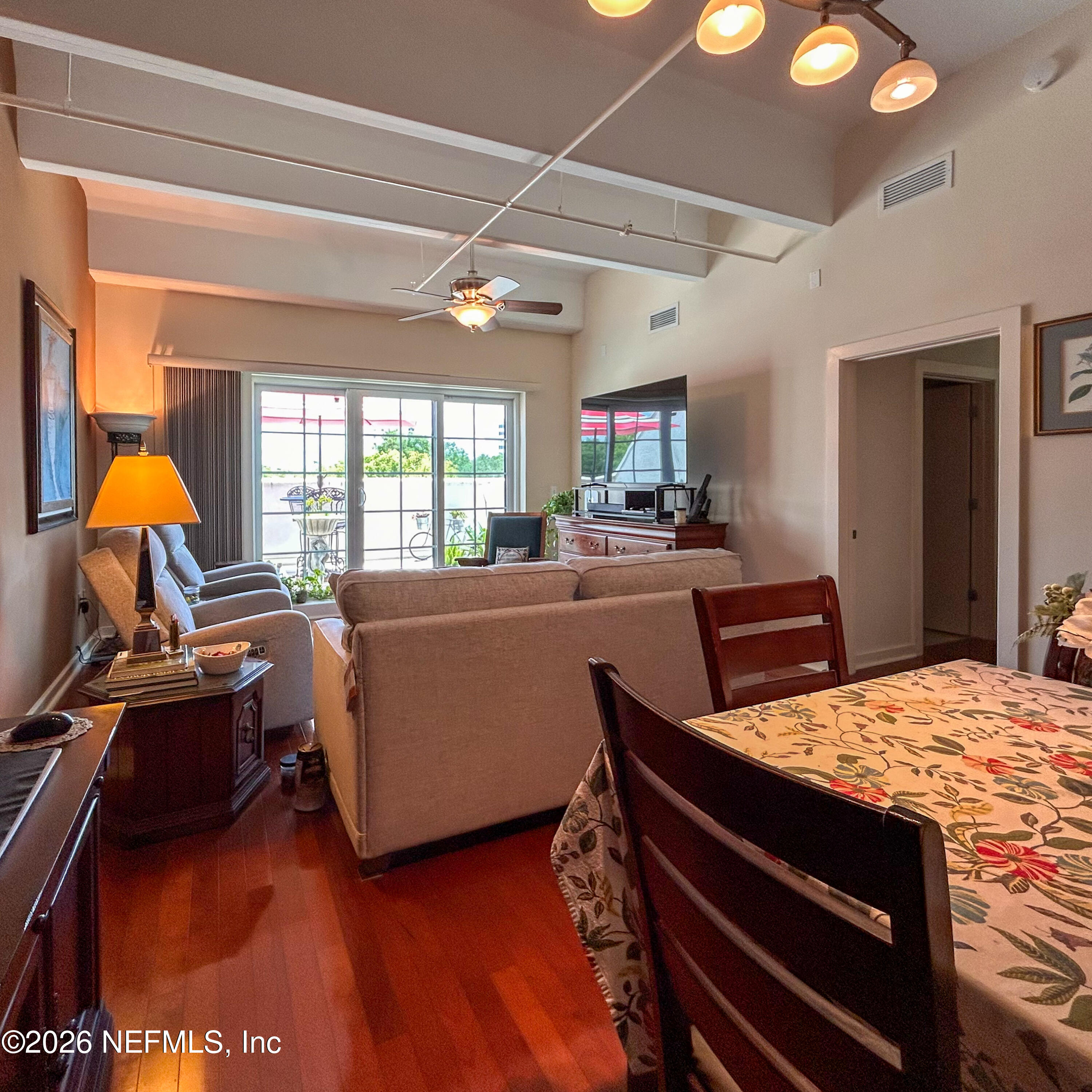 1661 Riverside Avenue, Unit 410 Jacksonville, FL 32204 - Photo 14 of 33 IMG_6875