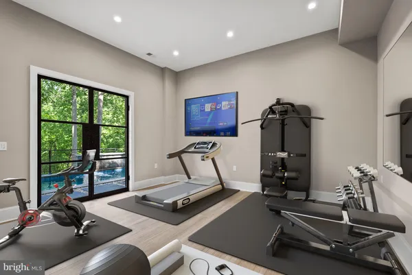 $7,496,000 | 825 Whann Avenue, McLean, VA 22101