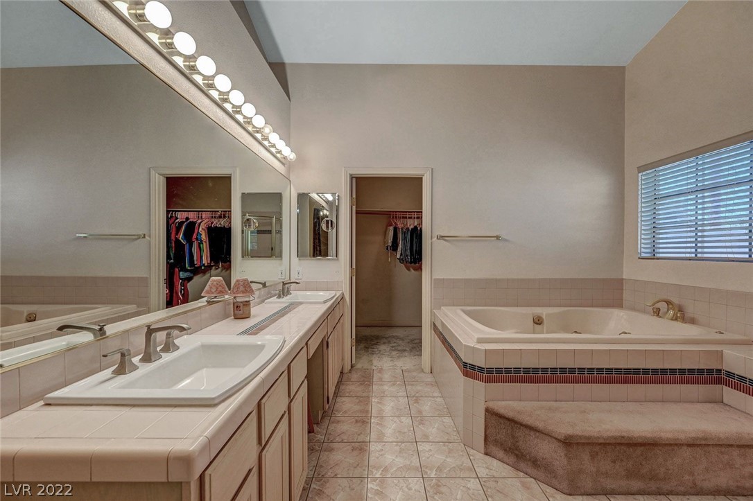 7450 Rancho Destino Road Las Vegas, NV 89123 - Photo 15 of 46