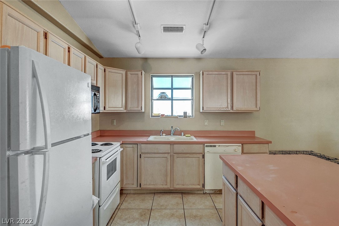 7450 Rancho Destino Road Las Vegas, NV 89123 - Photo 42 of 46