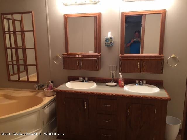 353 Lovell Ferry Road Jasper, AL 35504 - Photo 3 of 9 Gallery Image 3