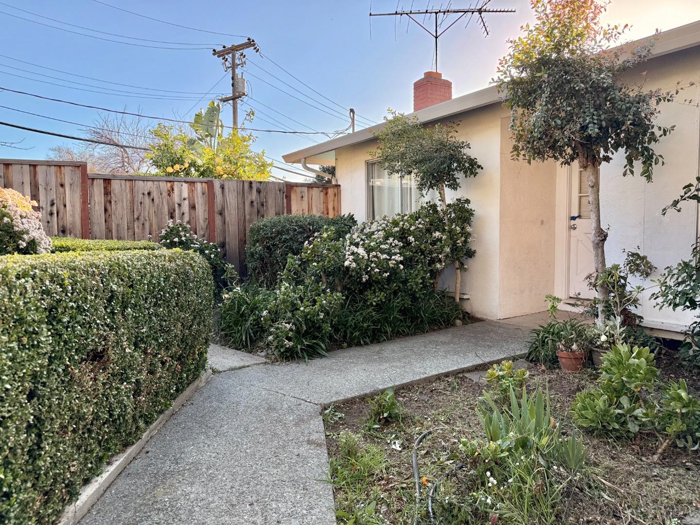 1407 Piedmont Road San Jose, CA 95132 - Photo 5 of 19