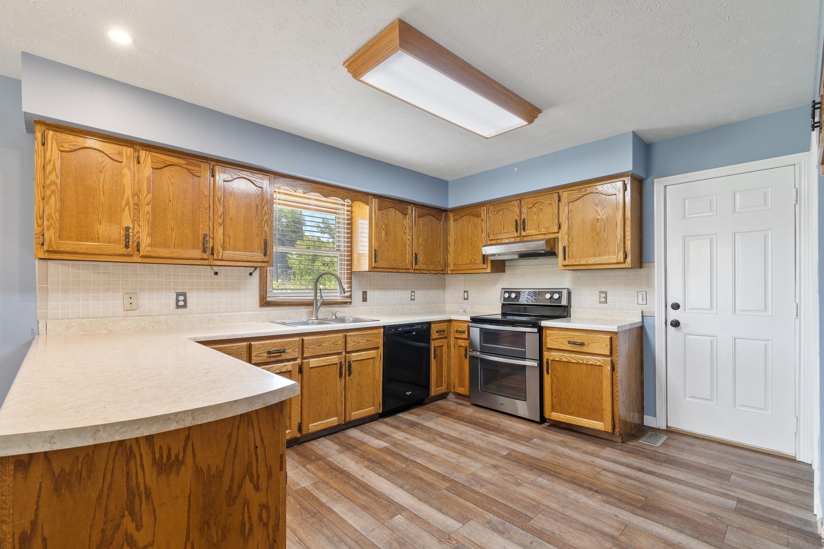 129 Ferry Road Somerset, KY 42503 - Photo 20 of 34 DSC_9059