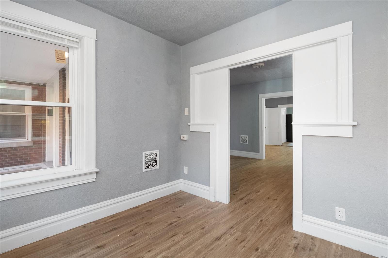 3926 Utah Street St. Louis, MO 63116 - Photo 3 of 14