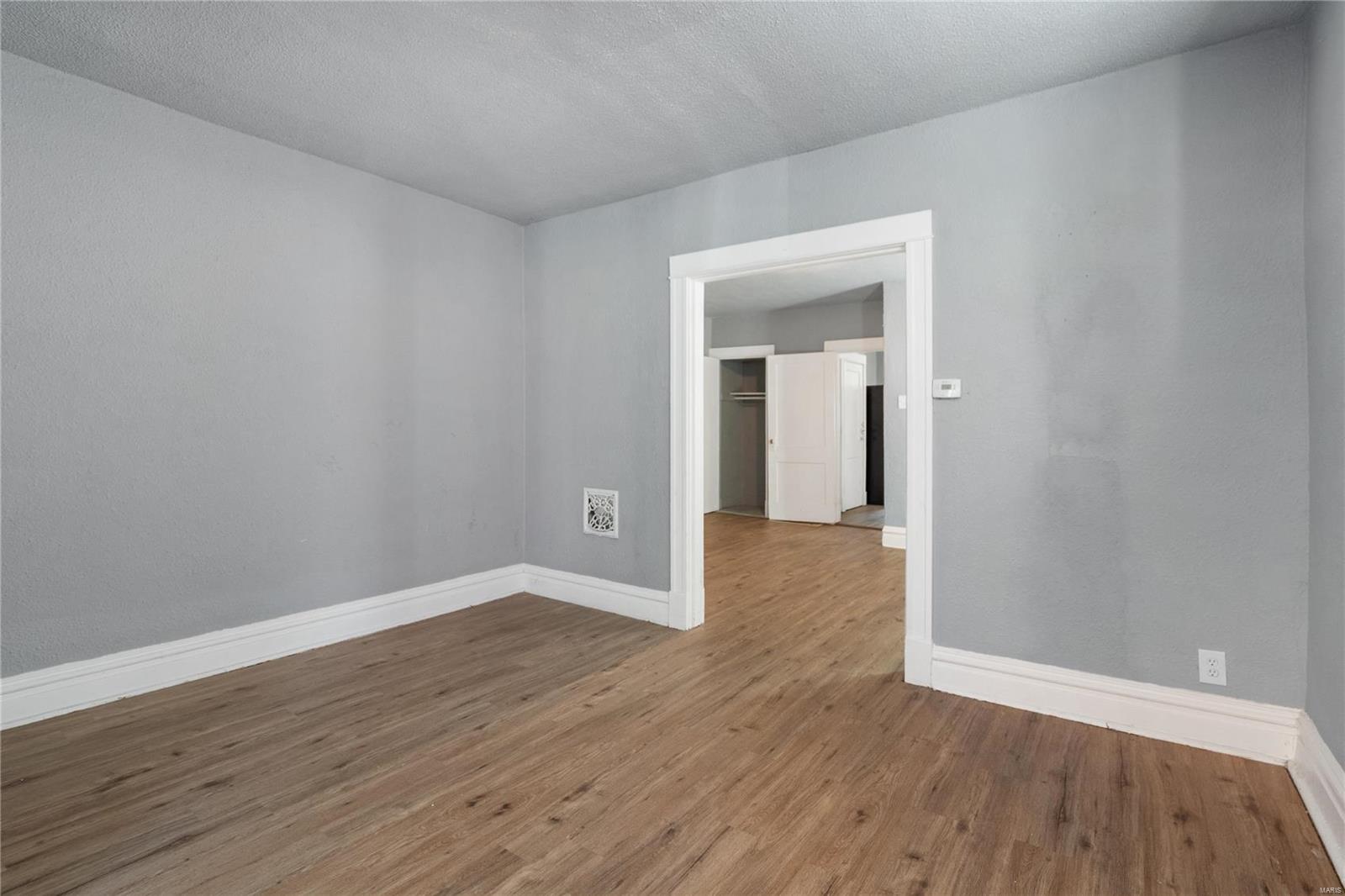 3926 Utah Street St. Louis, MO 63116 - Photo 10 of 14