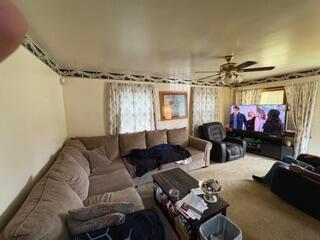 2873 Howey Road Columbus, OH 43224 - Photo 3 of 19 Living Room
