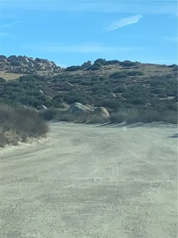 a picture of city view