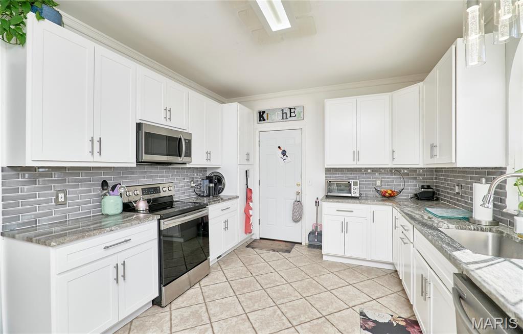 2606 Marble Springs Road Barnhart, MO 63012 - Photo 7 of 38