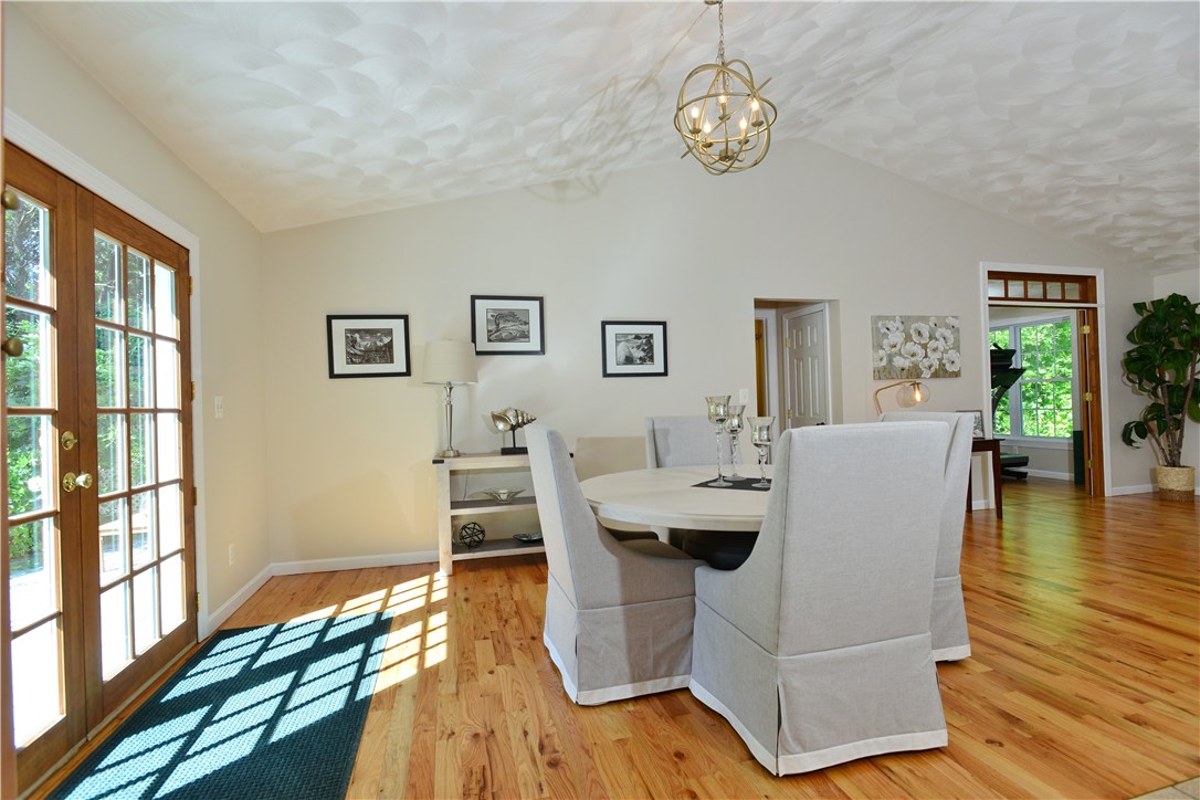 260 Ten Rod Road North Kingstown, RI 02852 - Photo 8 of 30