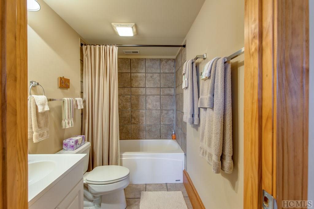 400 View Point Road Highlands, NC 28741 - Photo 44 of 51 Gallery Image 44
