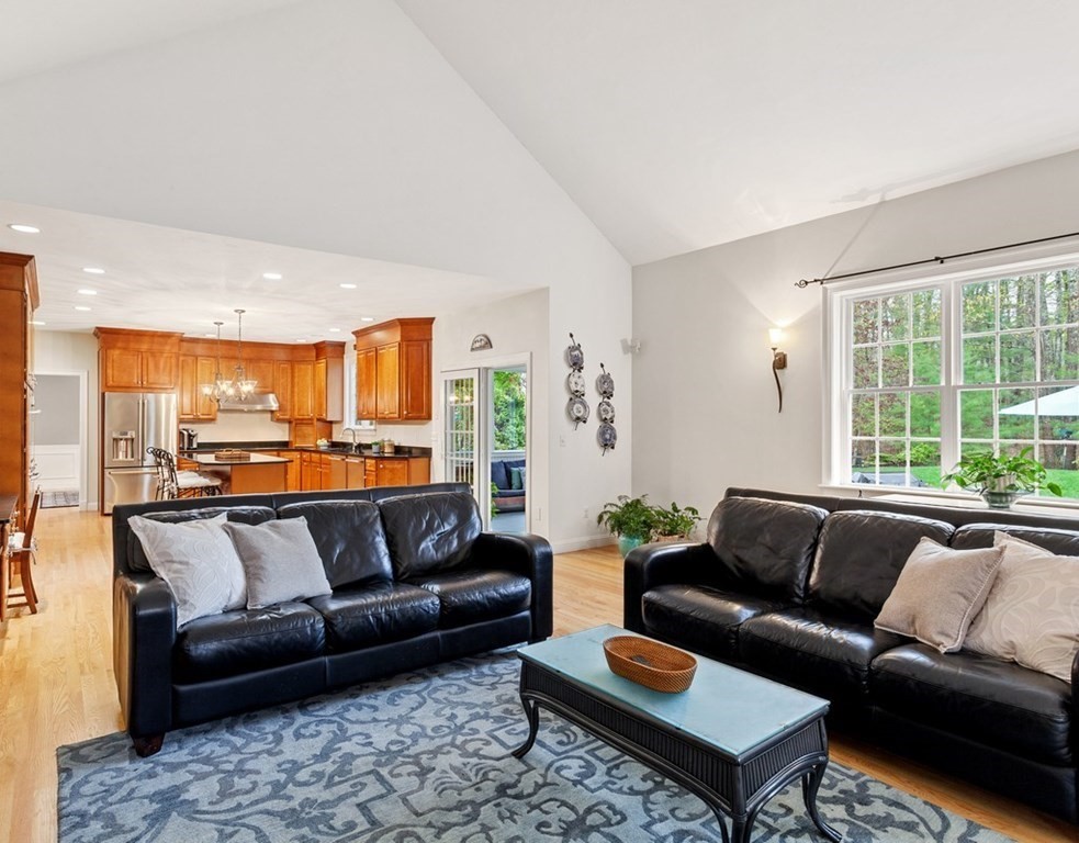 16 Jackson Drive Acton, MA 01720 - Photo 10 of 37