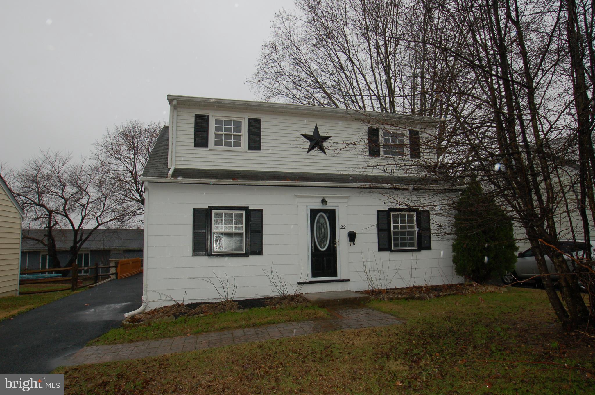 22 Ridge Road Aston, PA 19014 - Photo 1 of 17