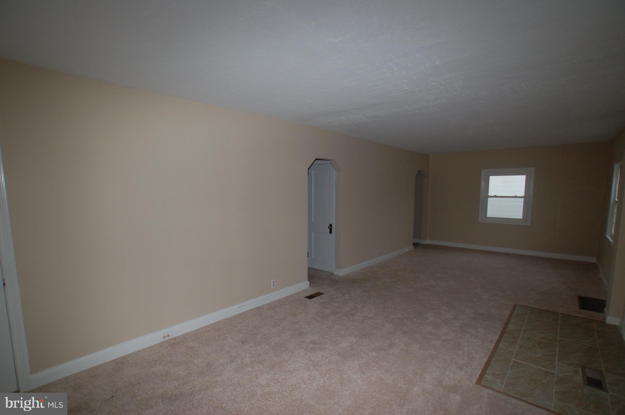 22 Ridge Road Aston, PA 19014 - Photo 8 of 17