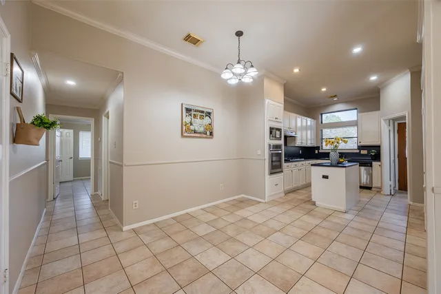 $1,975 | 13623 Bonilla Lane, Houston, TX 77083