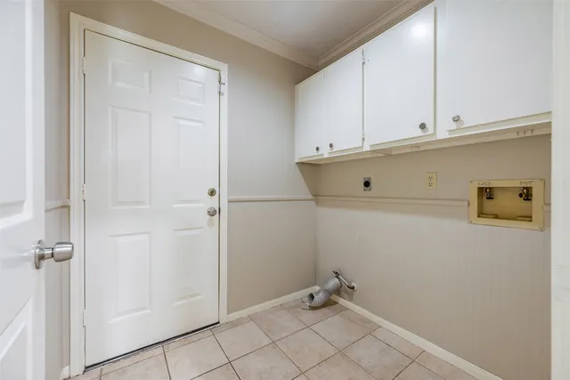 $1,975 | 13623 Bonilla Lane, Houston, TX 77083