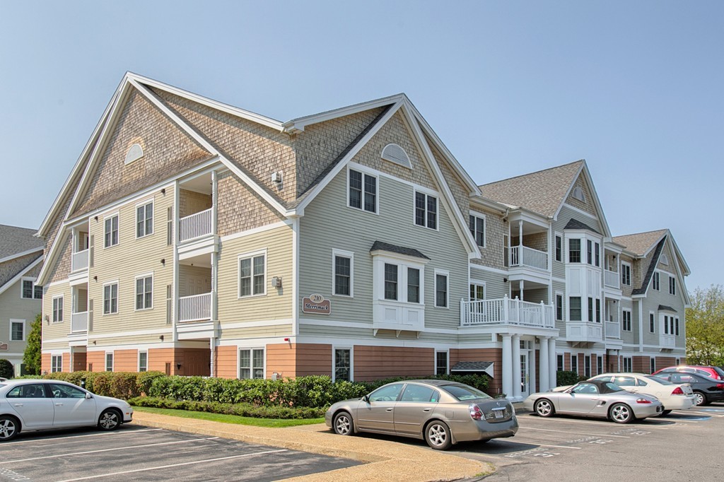210 Chickering Road, Unit 206A North Andover, MA 01845 - Photo 1 of 30 Gallery Image 1