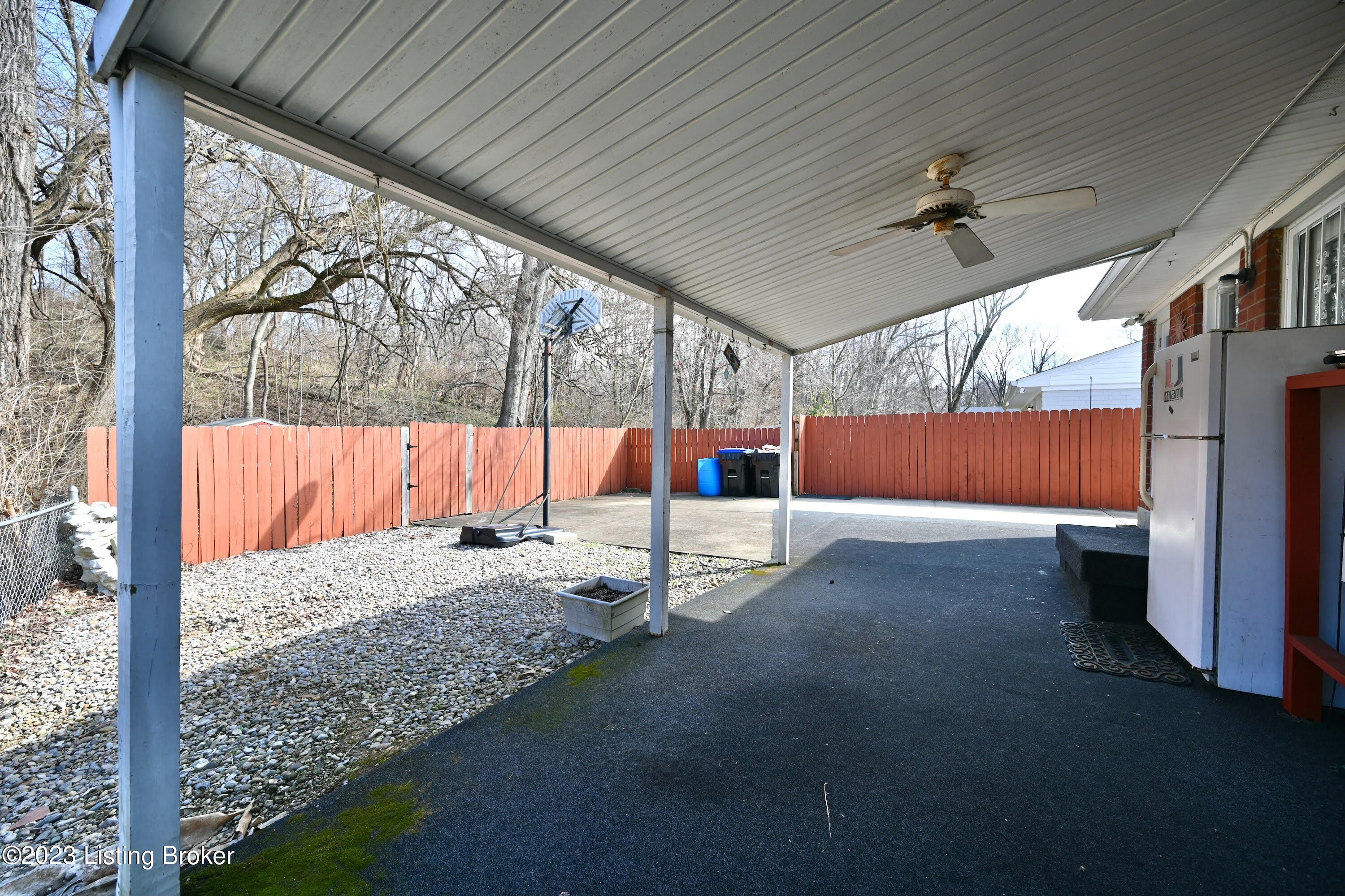 645 Emily Road Louisville, KY 40206 - Photo 19 of 20 DSC_6865
