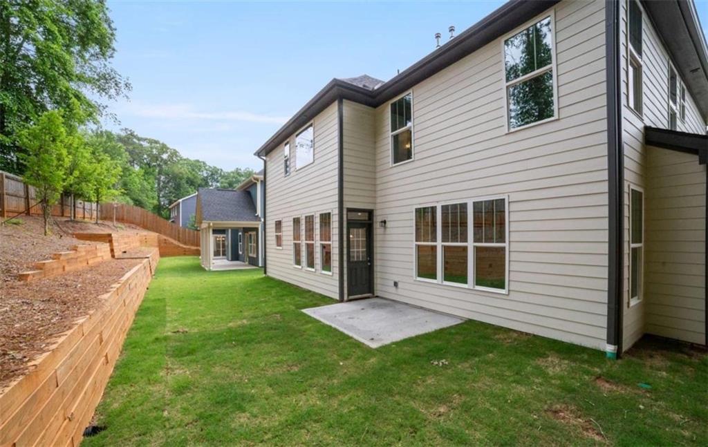 2432 Whites Ridge Decatur, GA 30034 - Photo 7 of 15