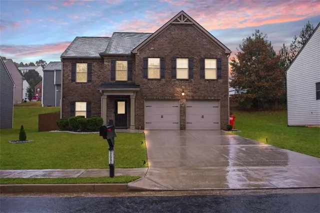 $347,000 | 12001 Guelph Circle, Hampton, GA 30228