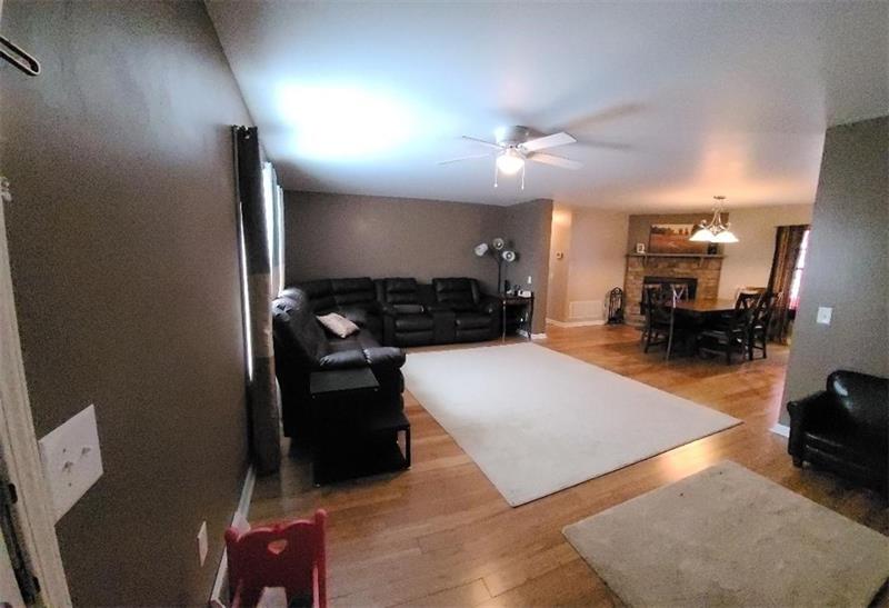 466 Dillie Road Sycamore, PA 15364 - Photo 8 of 25