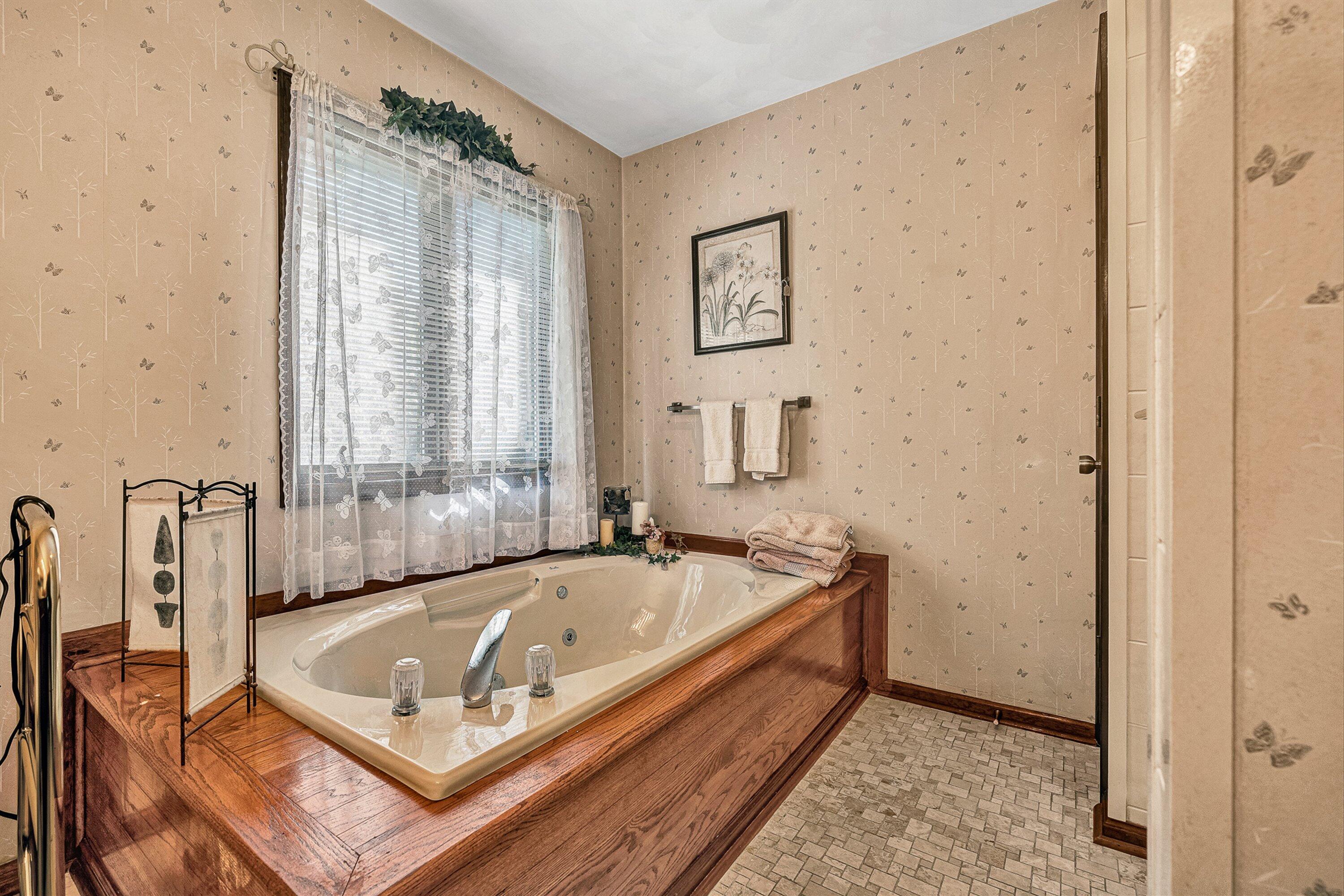 311 Foxcroft Drive Blue Ridge, VA 24064 - Photo 21 of 46 21-VM-02808