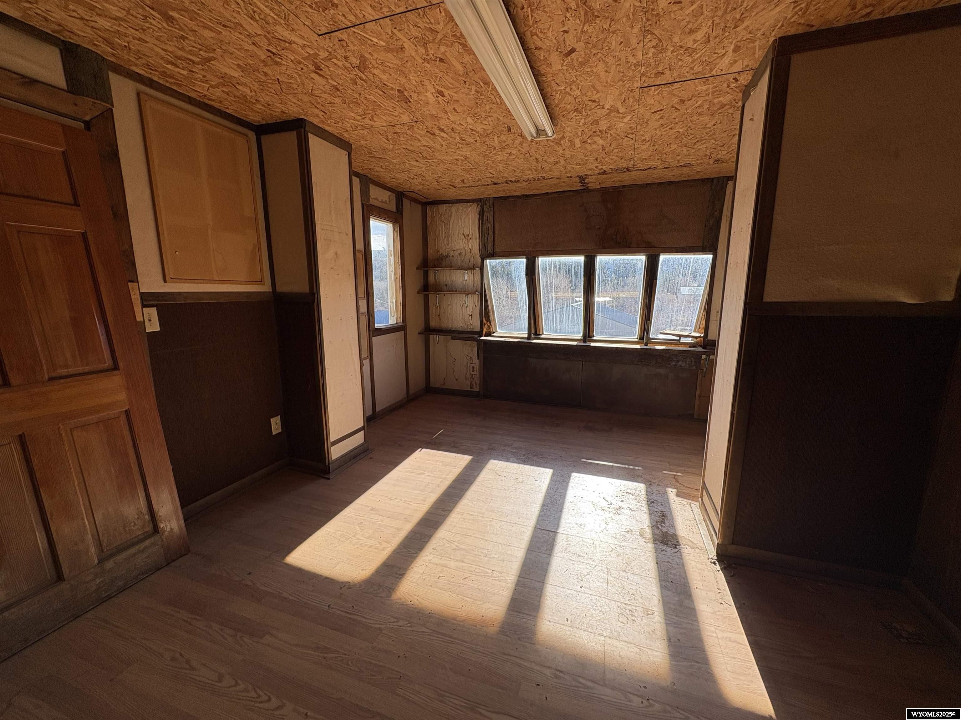 60 East Main Street Atlantic City, WY 82520 - Photo 11 of 25