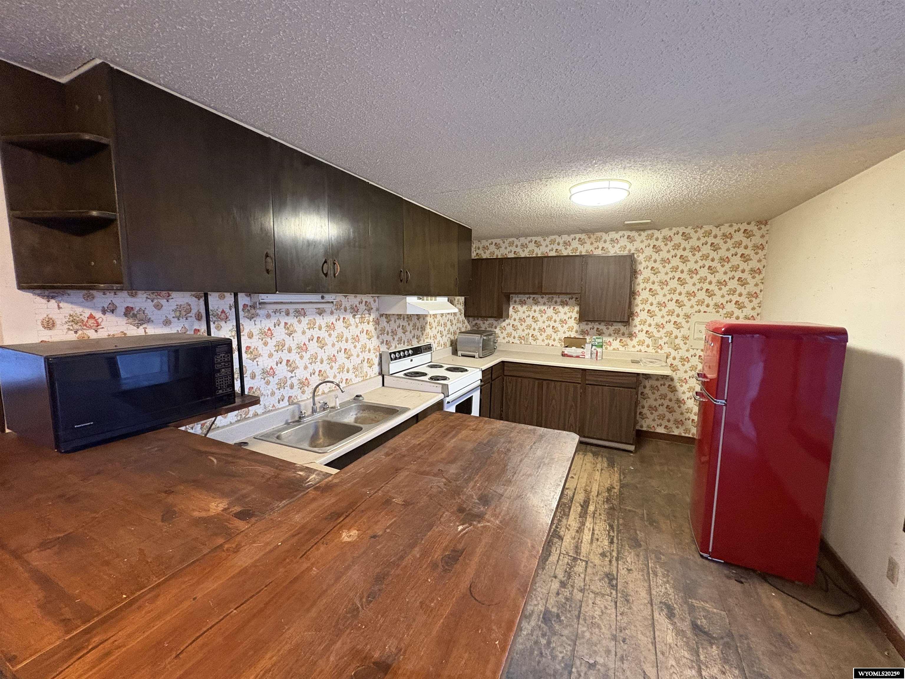 60 East Main Street Atlantic City, WY 82520 - Photo 8 of 25