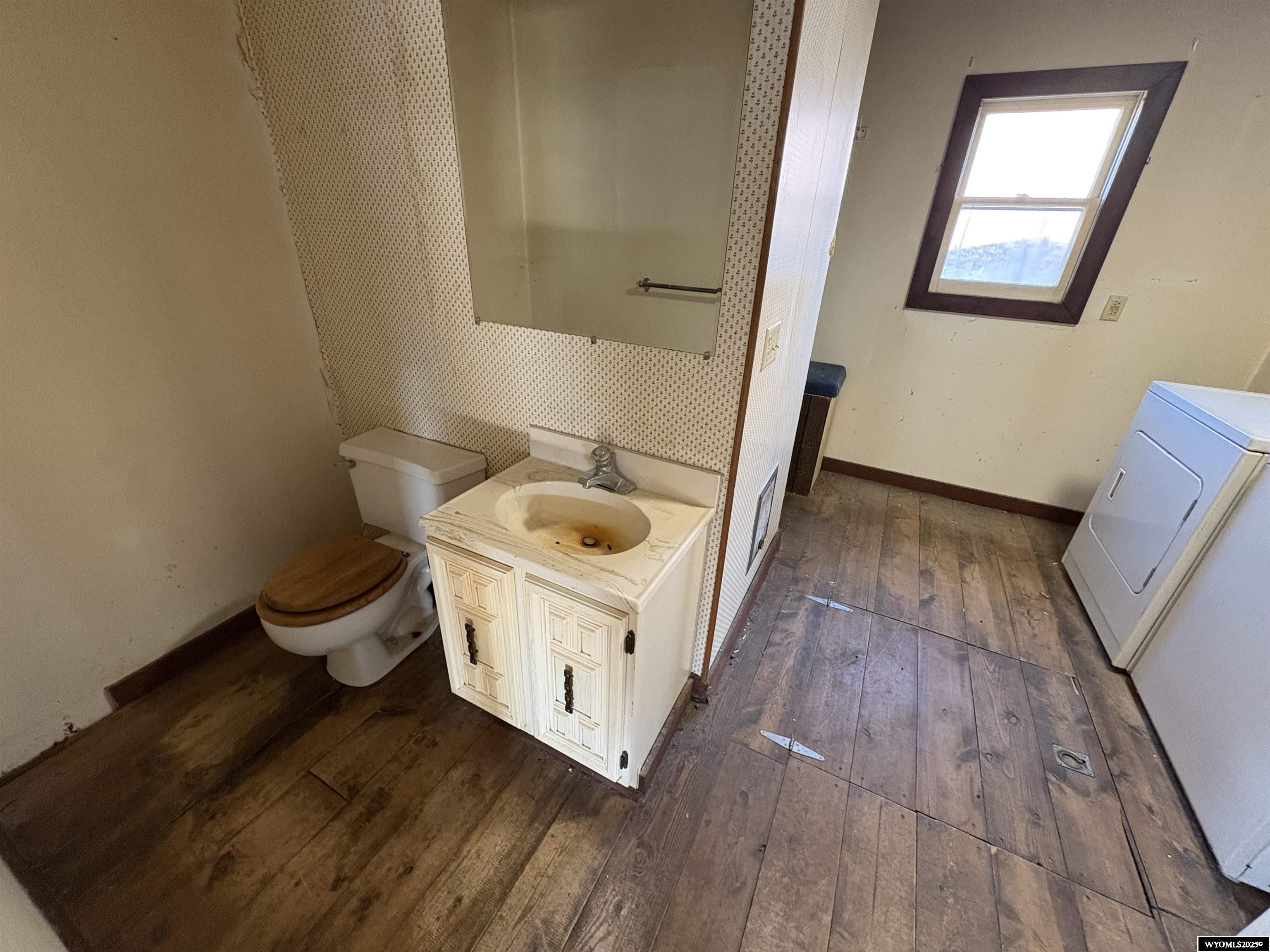 60 East Main Street Atlantic City, WY 82520 - Photo 10 of 25