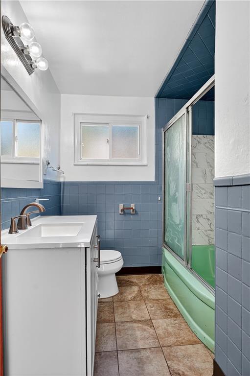 1209 Varner Road Pittsburgh, PA 15227 - Photo 24 of 40 a bathroom with a sink a toilet and shower