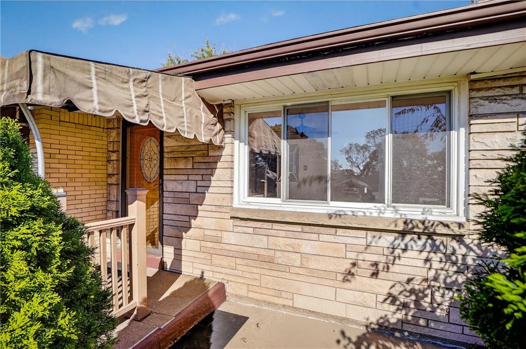 1209 Varner Road Pittsburgh, PA 15227 - Photo 4 of 40 a view of entrance