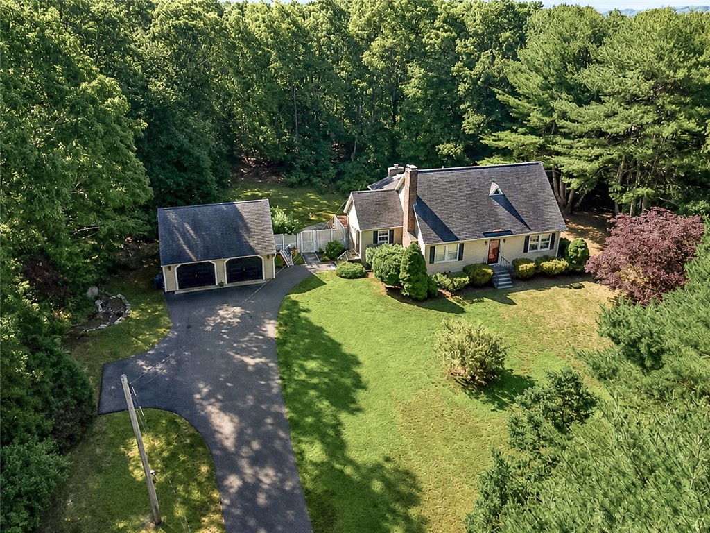 83 Stony Hollow Road Tiverton, RI 02878 - Photo 1 of 48