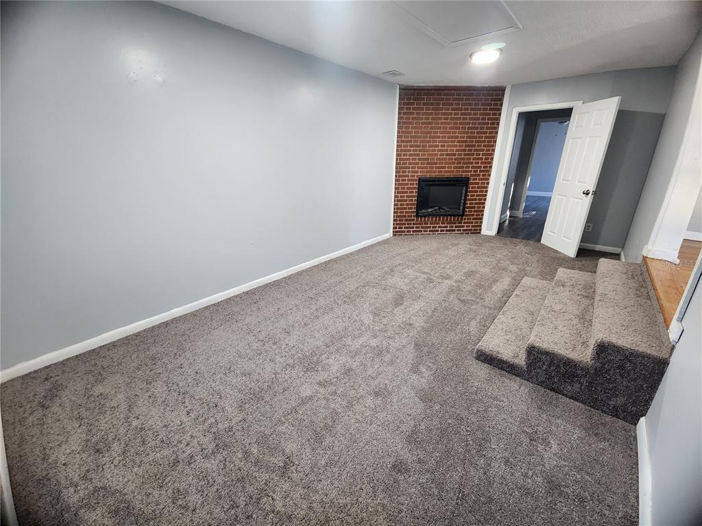 5035 Jammes Road Jacksonville, FL 32210 - Photo 5 of 7