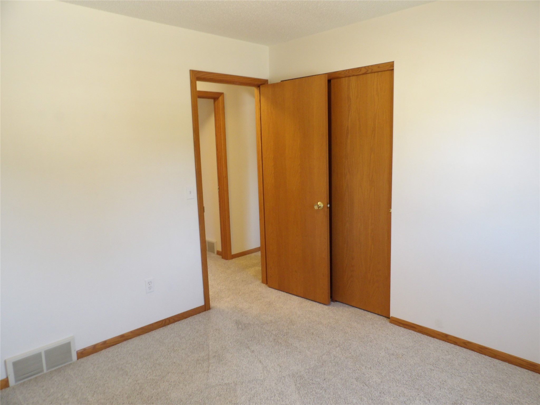 5213 La Rae Drive Erie, PA 16506 - Photo 27 of 46 Bedroom 2