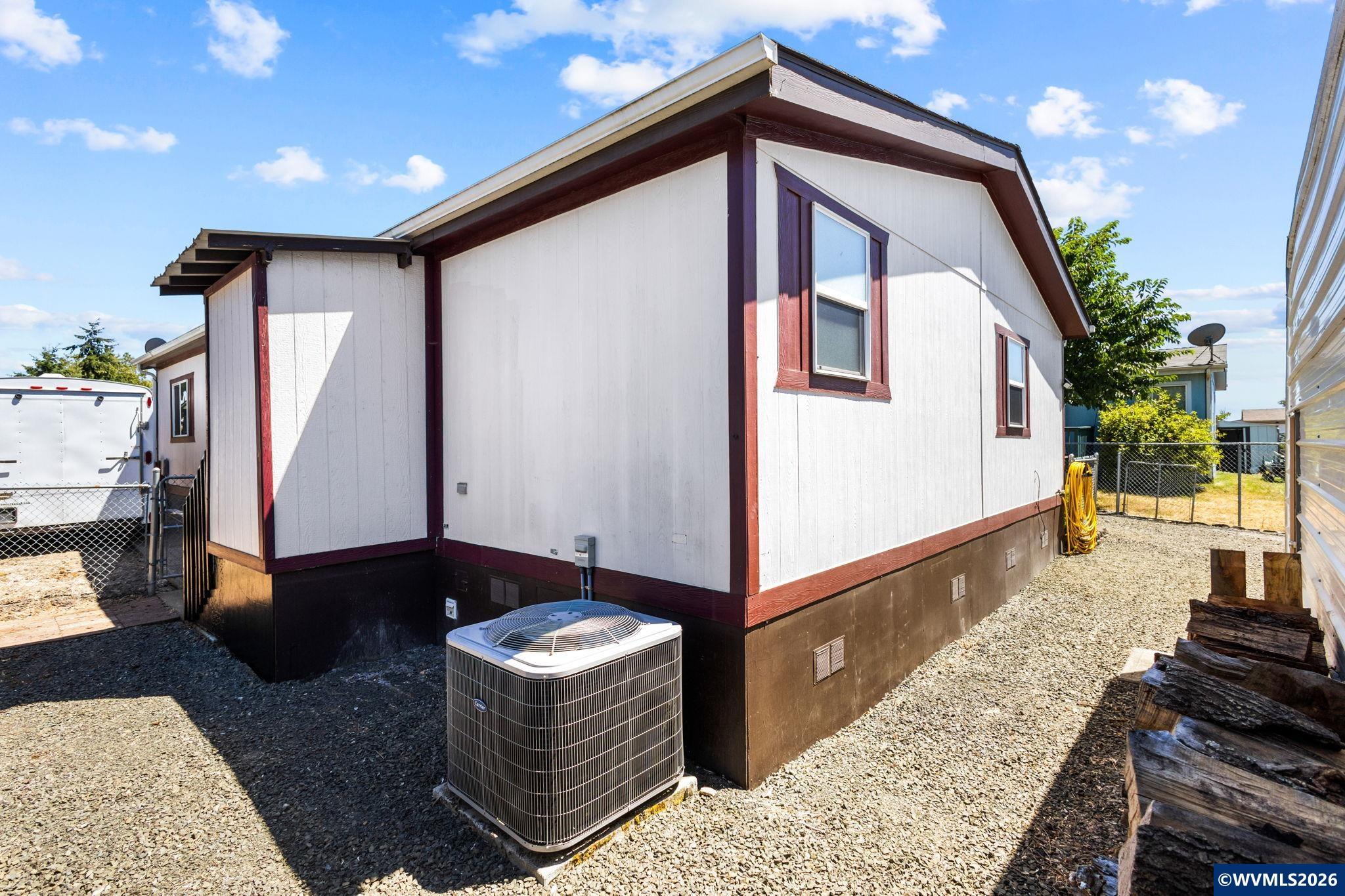 2150 Southwest Lyon Street Albany, OR 97322 - Photo 31 of 39