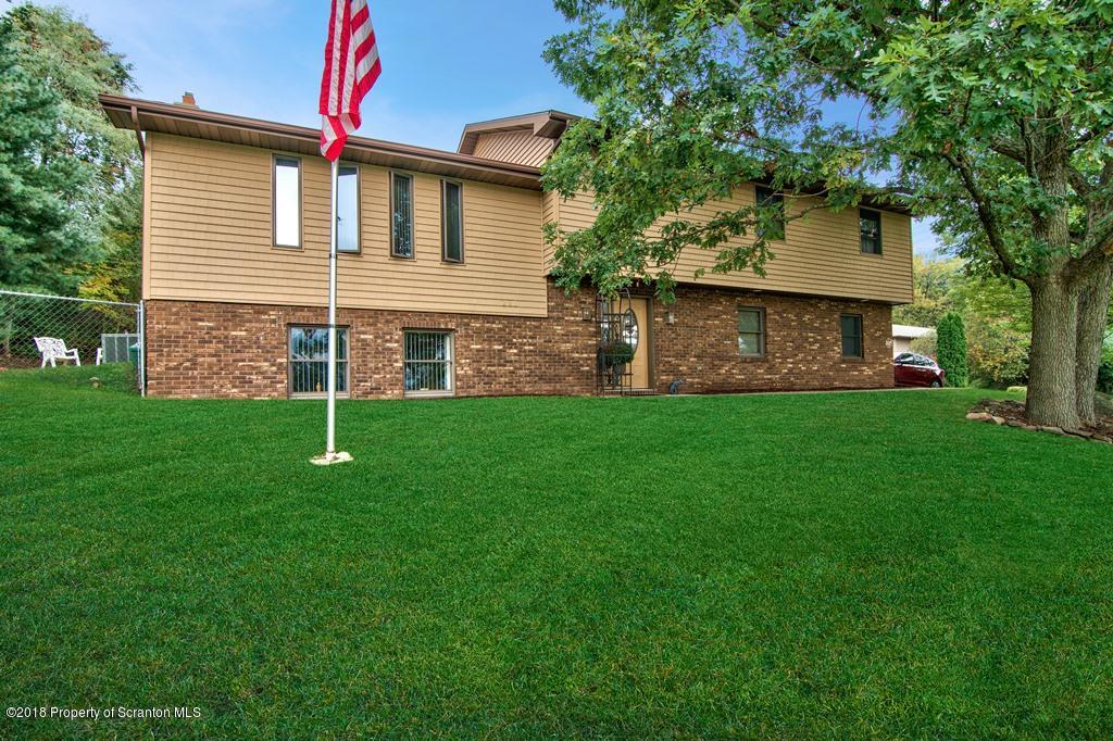 205 Sebring Road Dickson City, PA 18519 - Photo 1 of 50 Gallery Image 1