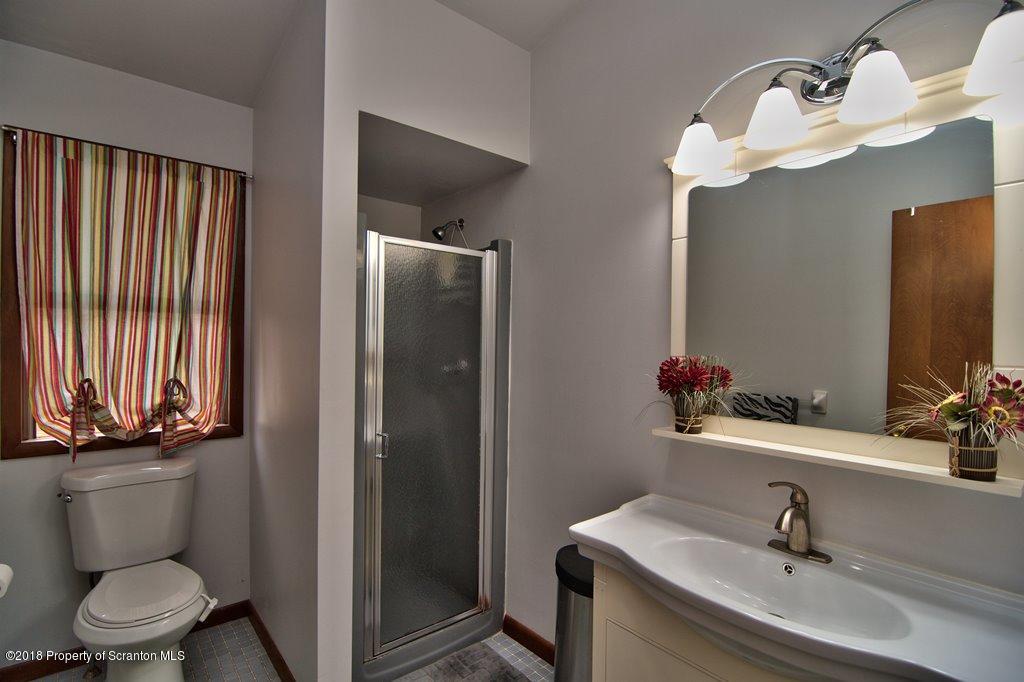 205 Sebring Road Dickson City, PA 18519 - Photo 24 of 50 Gallery Image 24