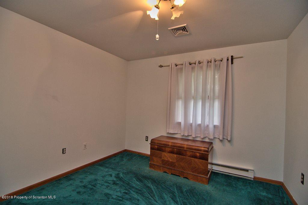 205 Sebring Road Dickson City, PA 18519 - Photo 25 of 50 Gallery Image 25
