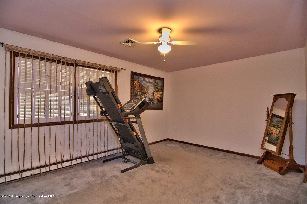 205 Sebring Road Dickson City, PA 18519 - Photo 27 of 50 Gallery Image 27