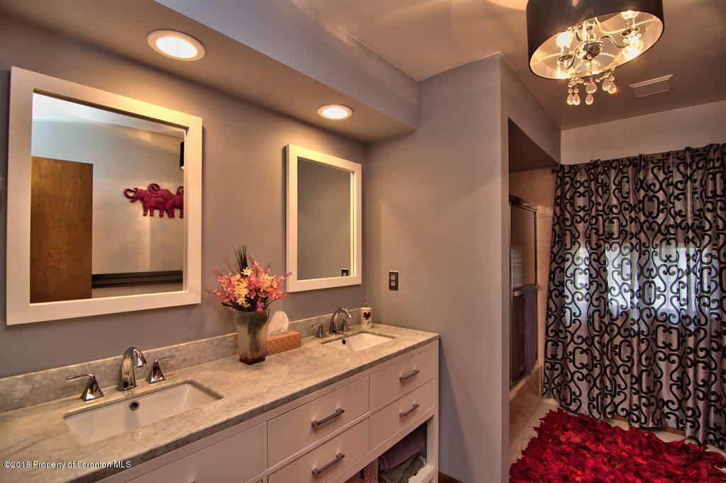 205 Sebring Road Dickson City, PA 18519 - Photo 31 of 50 Gallery Image 31