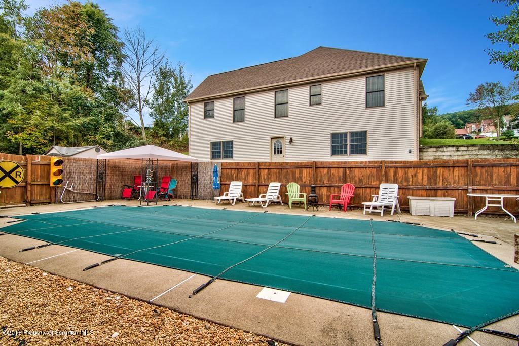 205 Sebring Road Dickson City, PA 18519 - Photo 46 of 50 Gallery Image 46