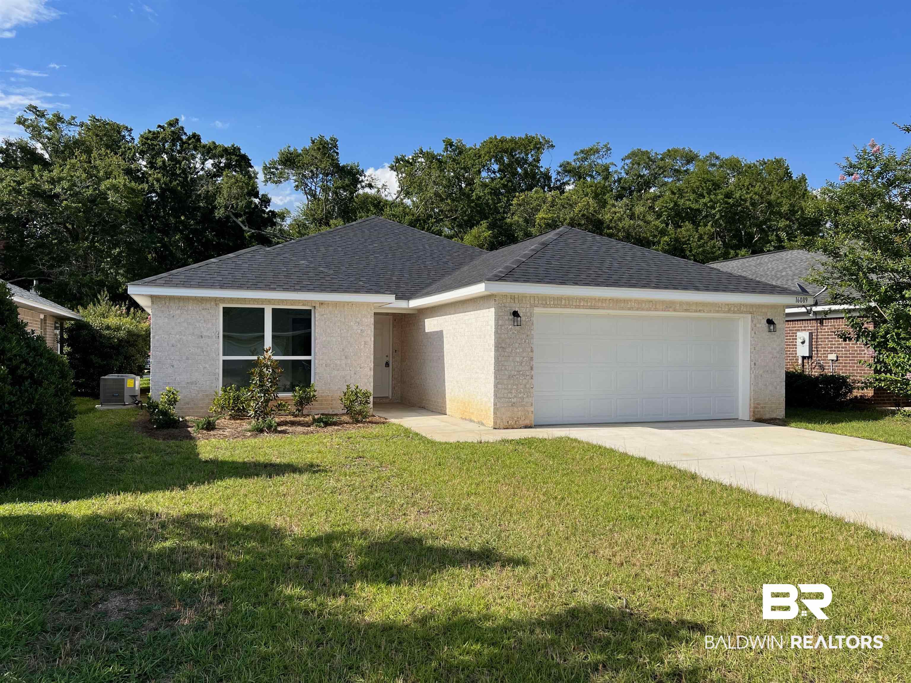 16089 Alabama Avenue Silverhill, AL 36576 - Photo 3 of 24