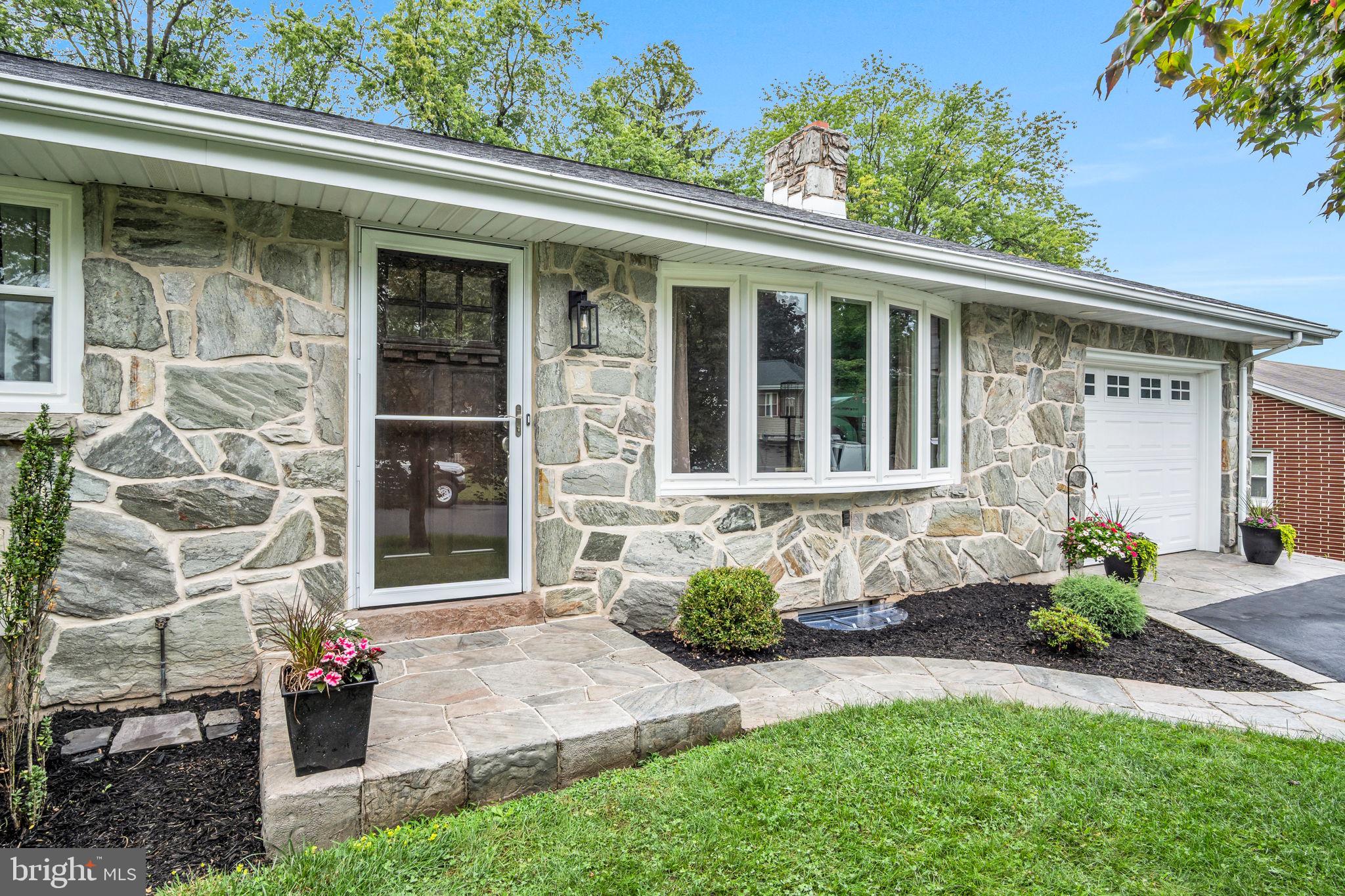 458 Leearden Road Hershey, PA 17033 - Photo 1 of 40 Gallery Image 1