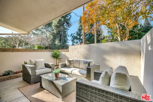 $799,000 | 350 North Clybourn Avenue, Unit 36, Burbank, CA 91505