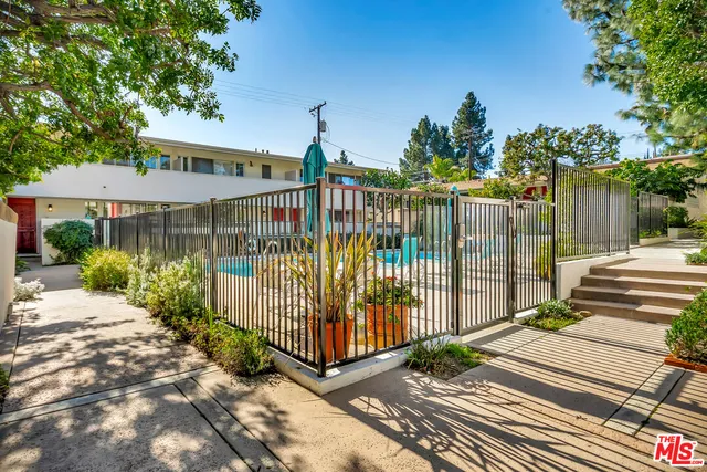 $799,000 | 350 North Clybourn Avenue, Unit 36, Burbank, CA 91505