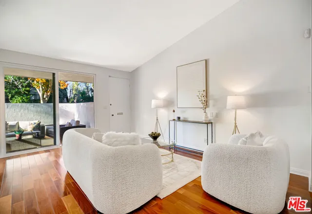 $799,000 | 350 North Clybourn Avenue, Unit 36, Burbank, CA 91505