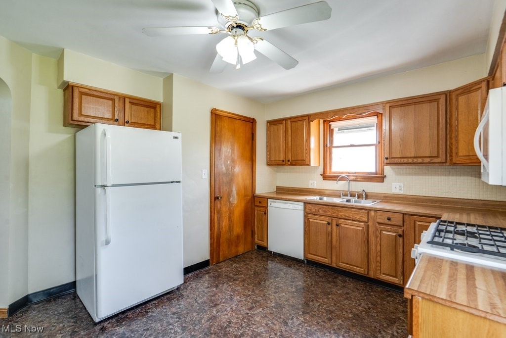 6724 East Pleasant Valley Road Independence, OH 44131 - Photo 12 of 39 Gallery Image 12
