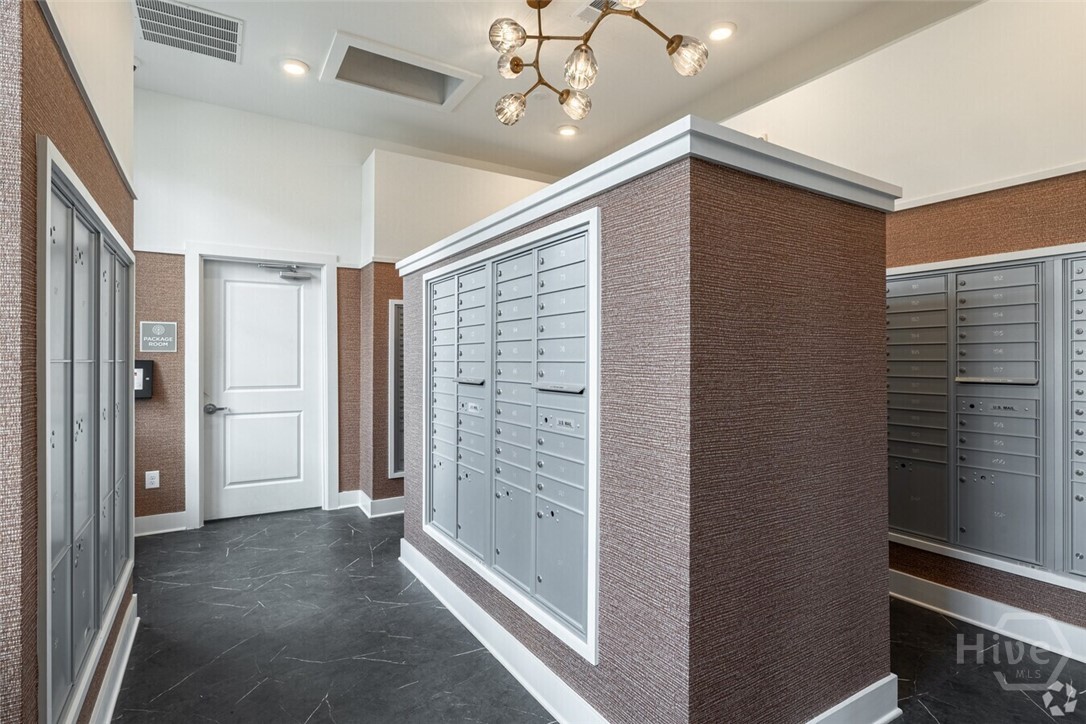 5670 Ogeechee Road, Unit OAK Savannah, GA 31405 - Photo 11 of 34