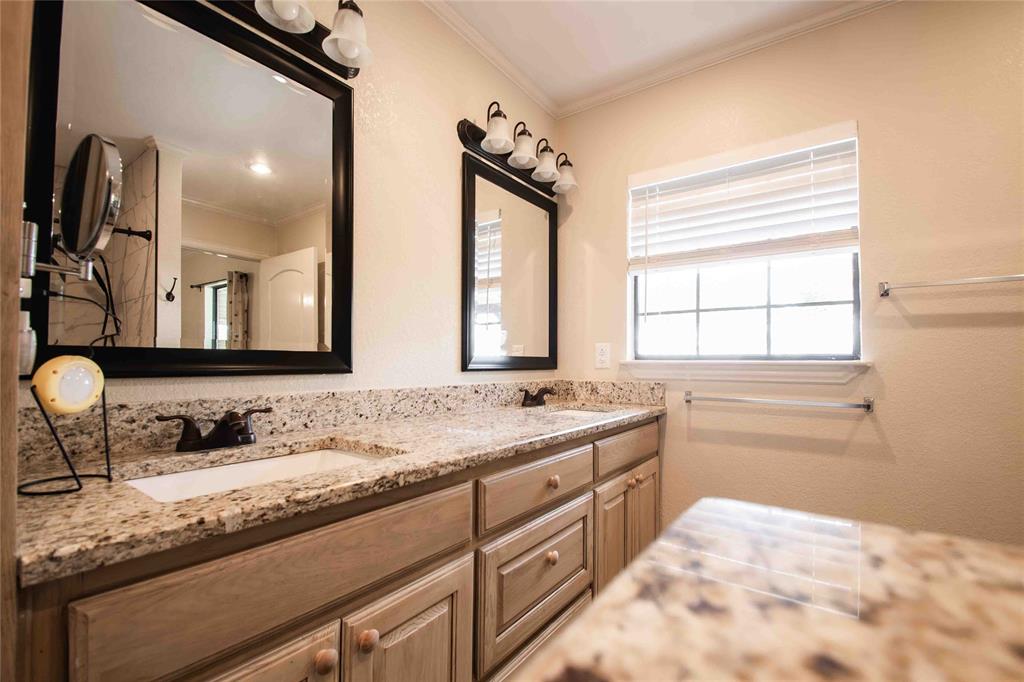 1024 Summit Ridge Murchison, TX 75778 - Photo 22 of 35 Two sinks in the master bath