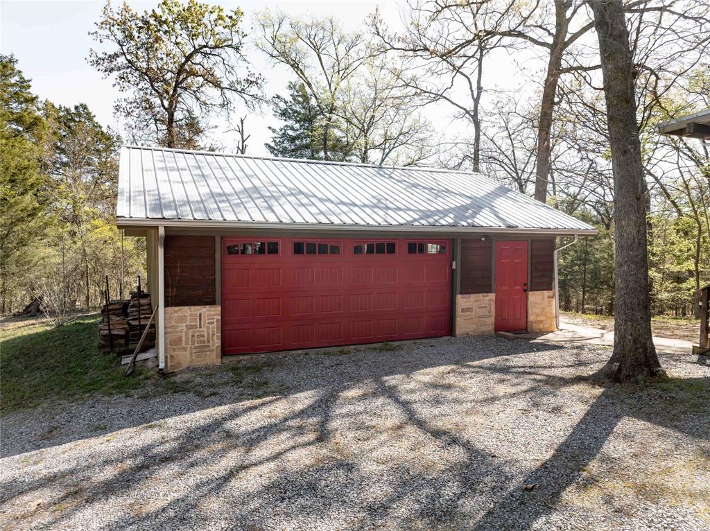 1024 Summit Ridge Murchison, TX 75778 - Photo 7 of 35 Two car garage 23x27